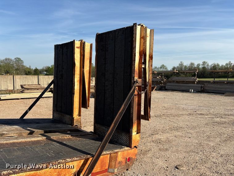 image for item EO4177 1996 Trailboss drop deck equipment trailer