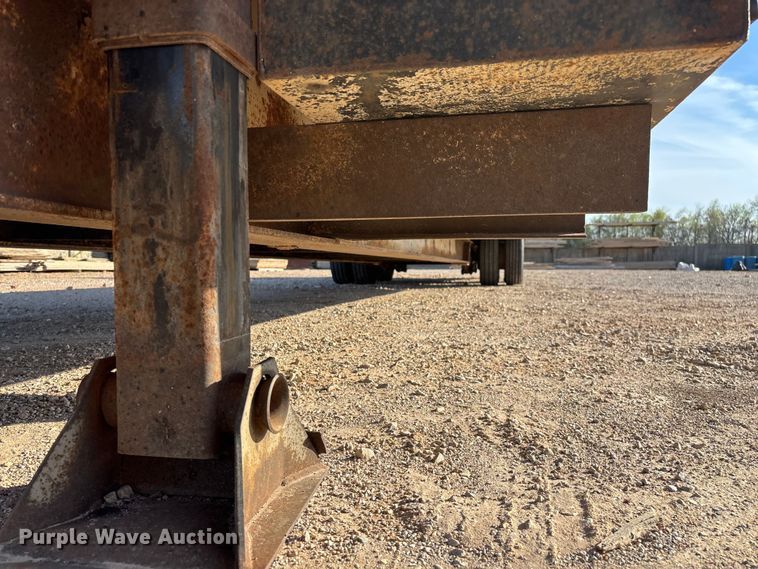 image for item EO4177 1996 Trailboss drop deck equipment trailer