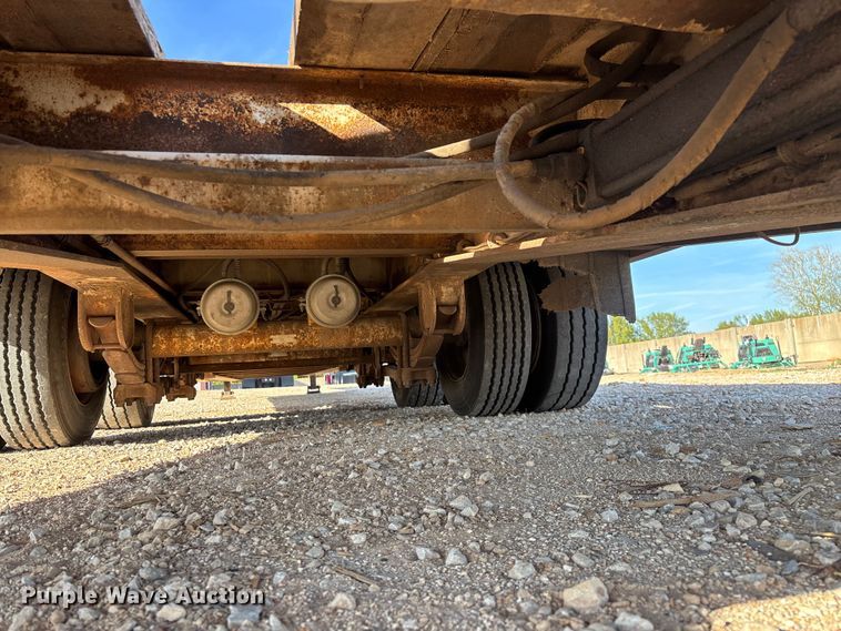 image for item EO4177 1996 Trailboss drop deck equipment trailer