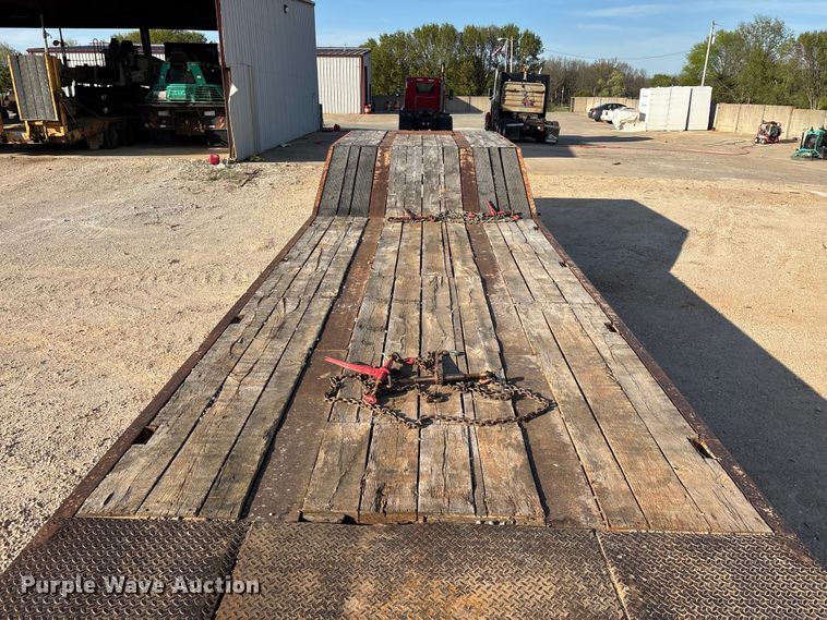image for item EO4177 1996 Trailboss drop deck equipment trailer