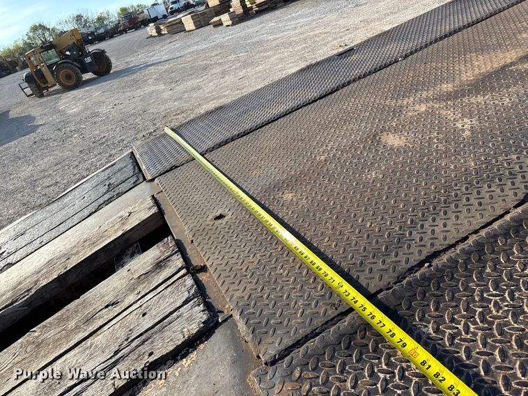 image for item EO4177 1996 Trailboss drop deck equipment trailer