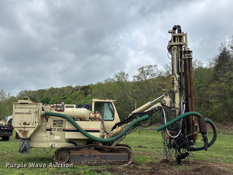 image for item EO4180 2001 Ingersoll Rand CM695D drilling rig