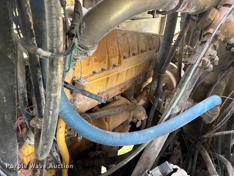 image for item EO4180 2001 Ingersoll Rand CM695D drilling rig