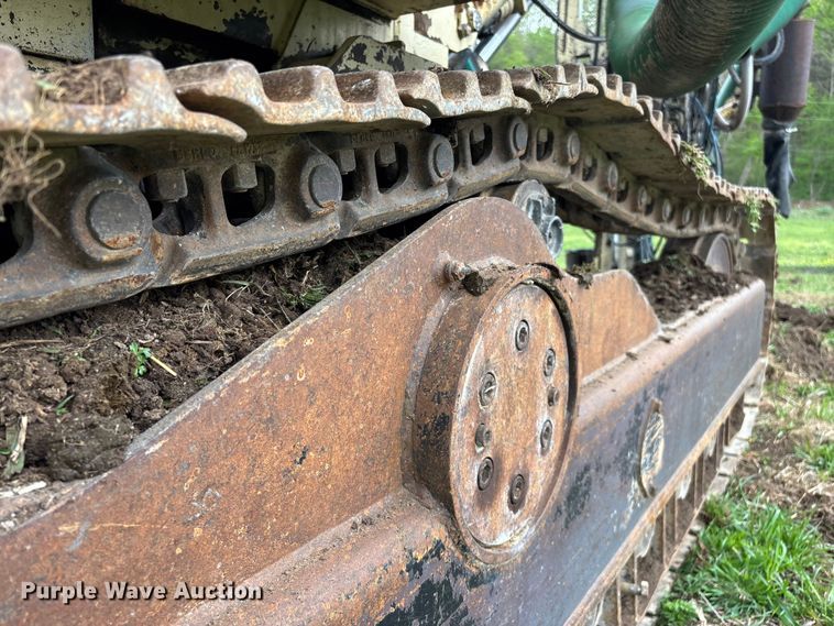 image for item EO4180 2001 Ingersoll Rand CM695D drilling rig