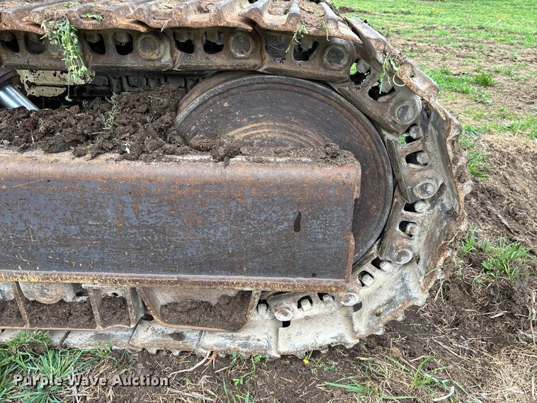 image for item EO4180 2001 Ingersoll Rand CM695D drilling rig