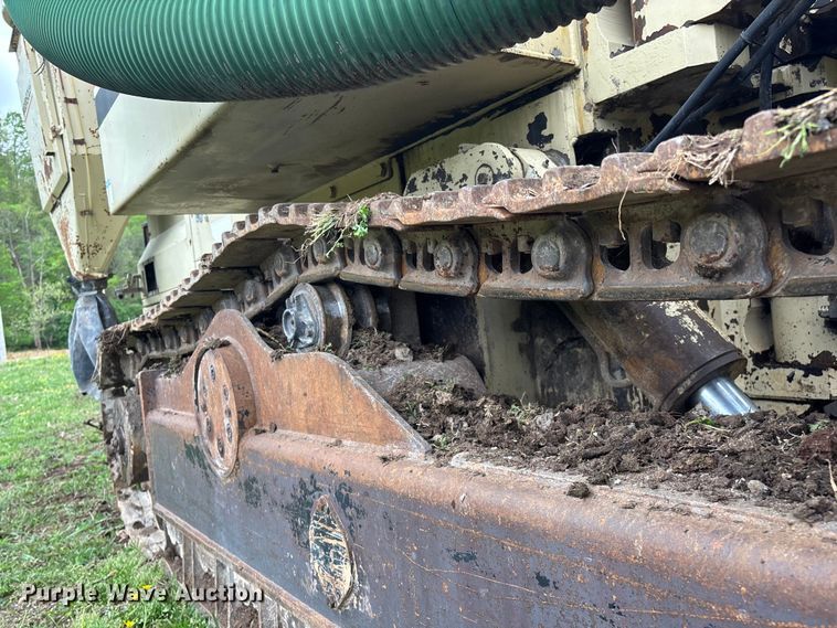 image for item EO4180 2001 Ingersoll Rand CM695D drilling rig