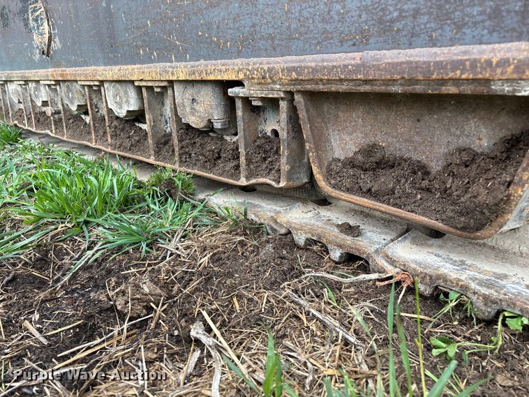 image for item EO4180 2001 Ingersoll Rand CM695D drilling rig