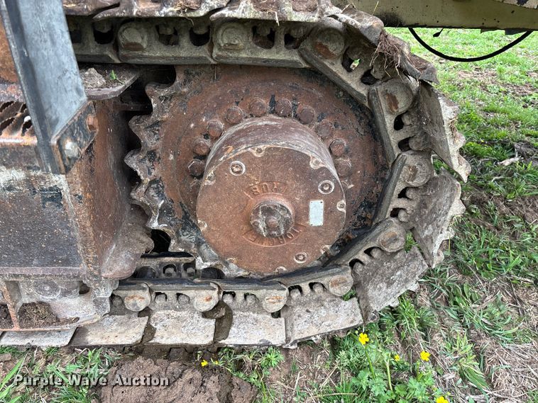 image for item EO4180 2001 Ingersoll Rand CM695D drilling rig