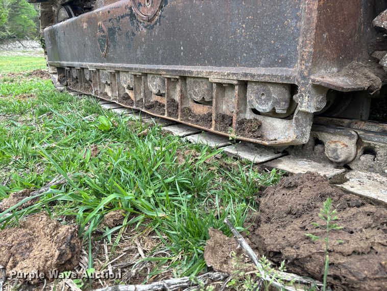 image for item EO4180 2001 Ingersoll Rand CM695D drilling rig