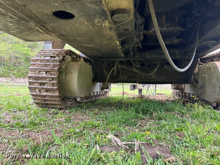 image for item EO4180 2001 Ingersoll Rand CM695D drilling rig