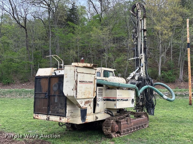 image for item EO4181 1997 Ingersoll Rand ECM690 drilling Rig