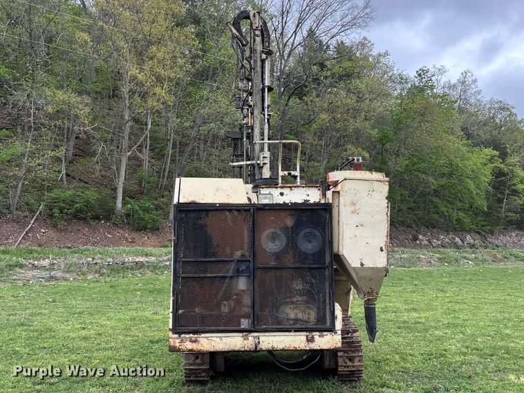 image for item EO4181 1997 Ingersoll Rand ECM690 drilling Rig