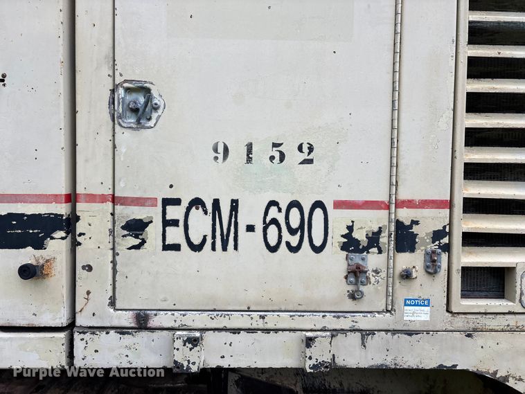 image for item EO4181 1997 Ingersoll Rand ECM690 drilling Rig