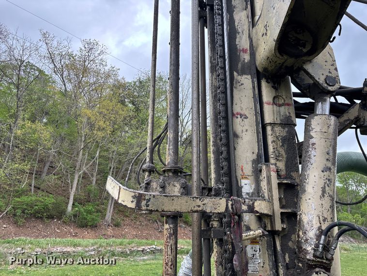 image for item EO4181 1997 Ingersoll Rand ECM690 drilling Rig