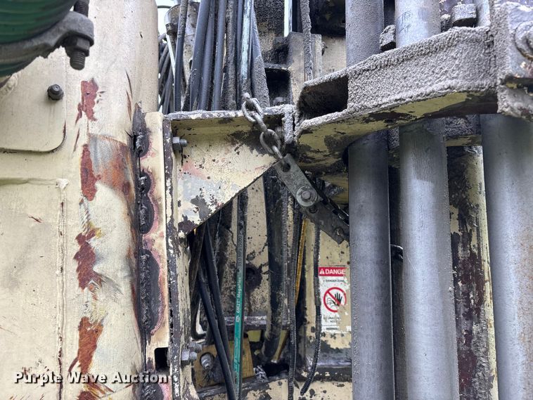 image for item EO4181 1997 Ingersoll Rand ECM690 drilling Rig