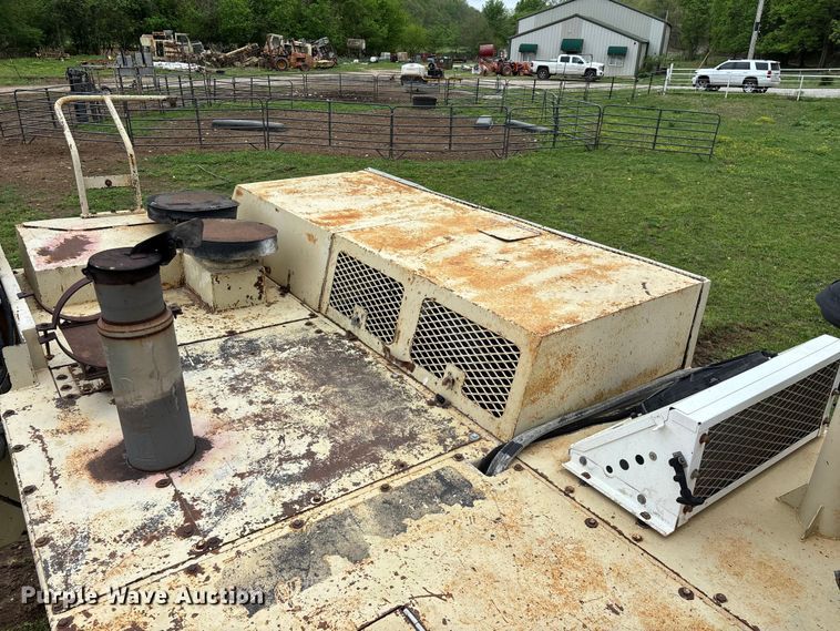 image for item EO4181 1997 Ingersoll Rand ECM690 drilling Rig