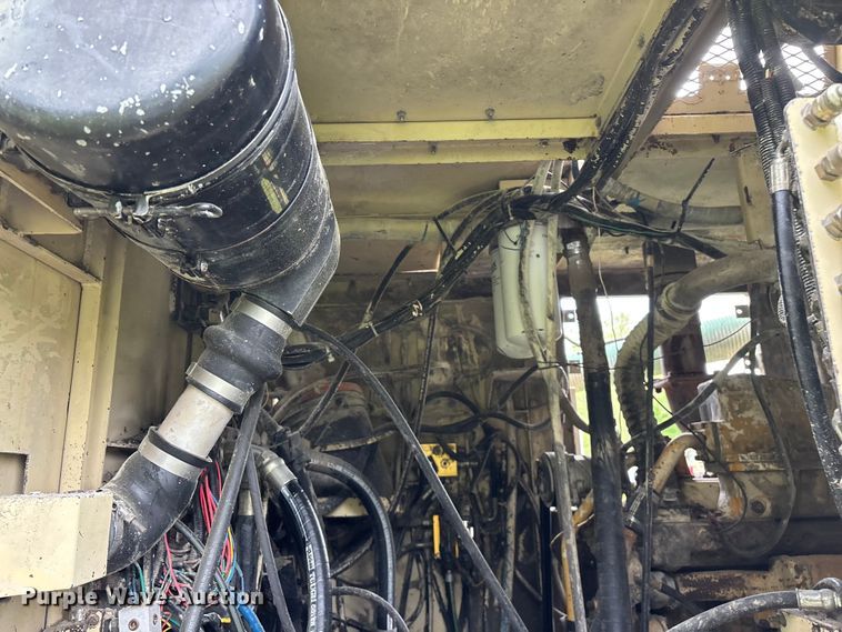 image for item EO4181 1997 Ingersoll Rand ECM690 drilling Rig