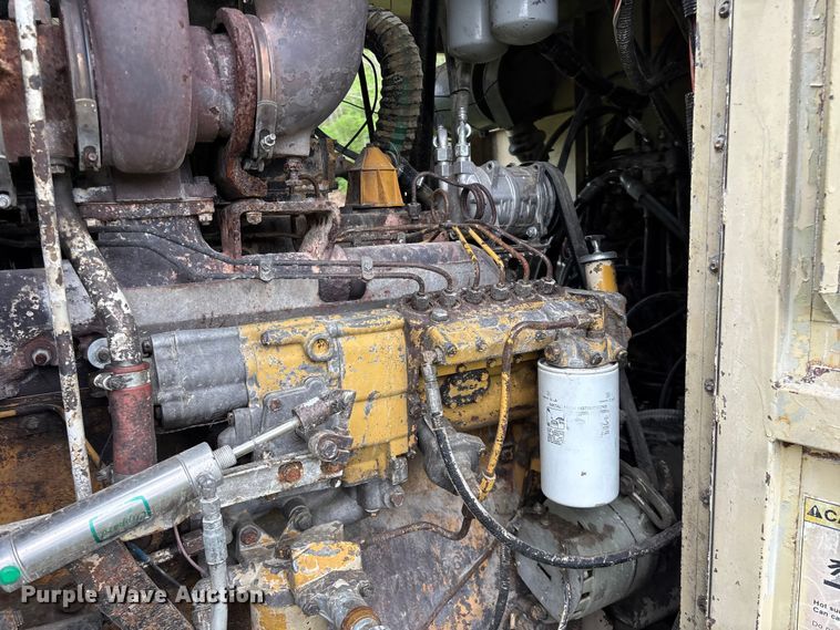 image for item EO4181 1997 Ingersoll Rand ECM690 drilling Rig