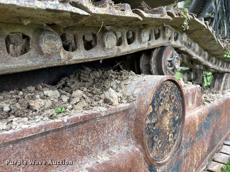 image for item EO4182 1996 Ingersoll Rand CM695D drilling rig