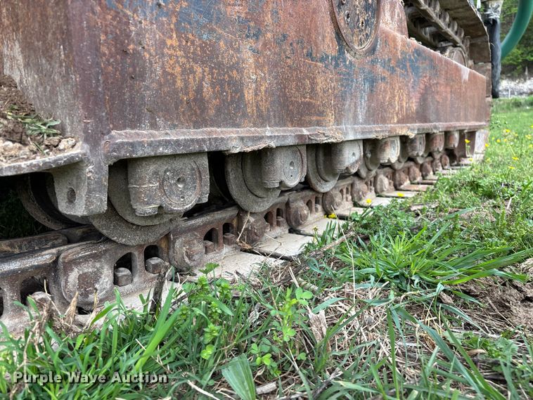 image for item EO4182 1996 Ingersoll Rand CM695D drilling rig