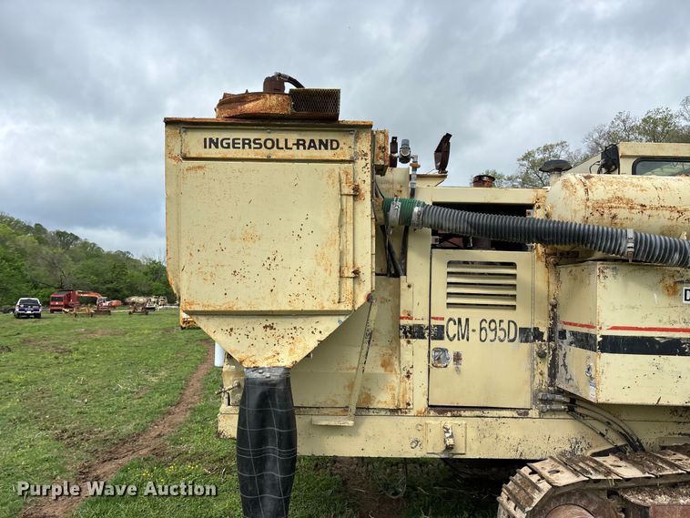 image for item EO4182 1996 Ingersoll Rand CM695D drilling rig