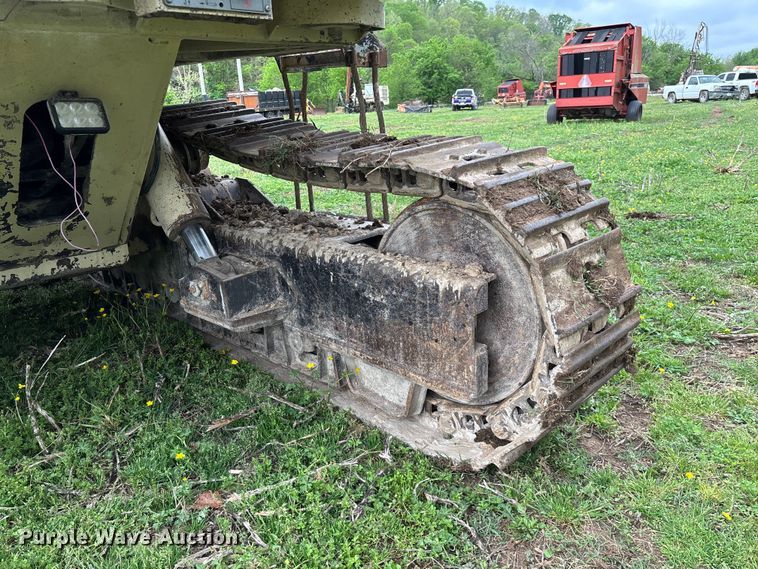 image for item EO4182 1996 Ingersoll Rand CM695D drilling rig