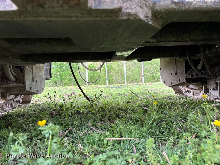 image for item EO4182 1996 Ingersoll Rand CM695D drilling rig