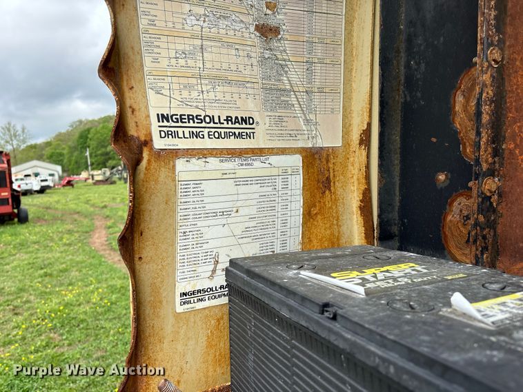 image for item EO4182 1996 Ingersoll Rand CM695D drilling rig