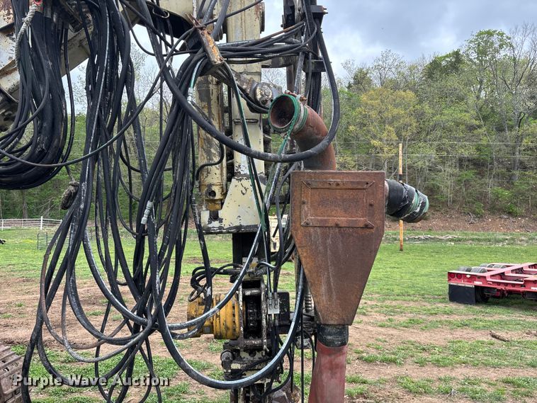 image for item EO4183 1990 Ingersoll Rand ECM690/YH100 drilling rig