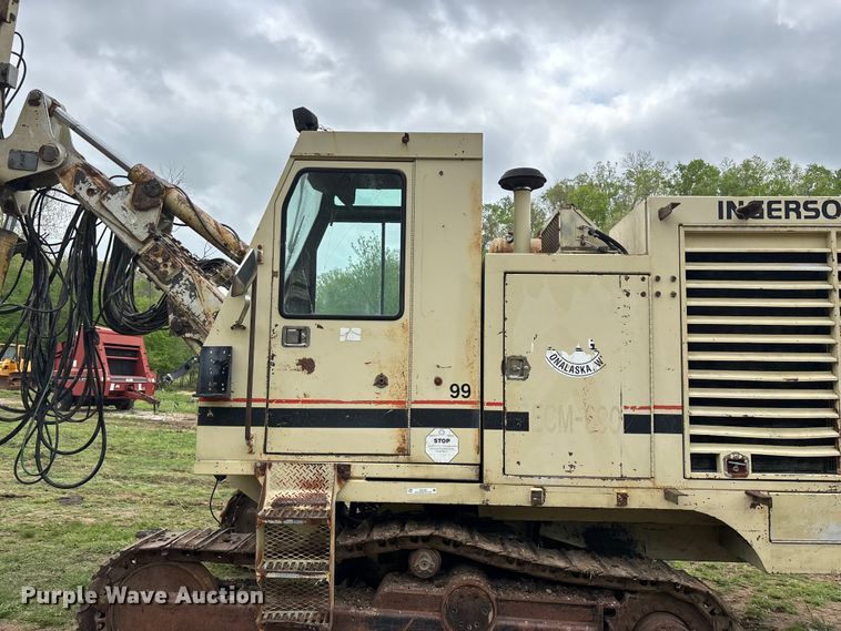 image for item EO4183 1990 Ingersoll Rand ECM690/YH100 drilling rig