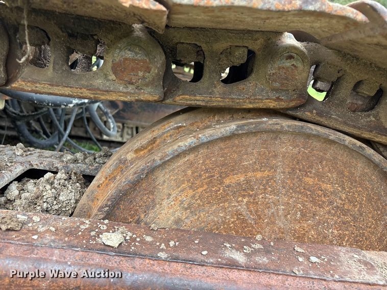 image for item EO4183 1990 Ingersoll Rand ECM690/YH100 drilling rig