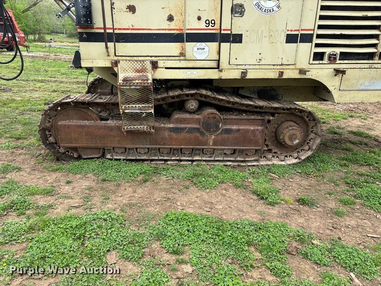 image for item EO4183 1990 Ingersoll Rand ECM690/YH100 drilling rig