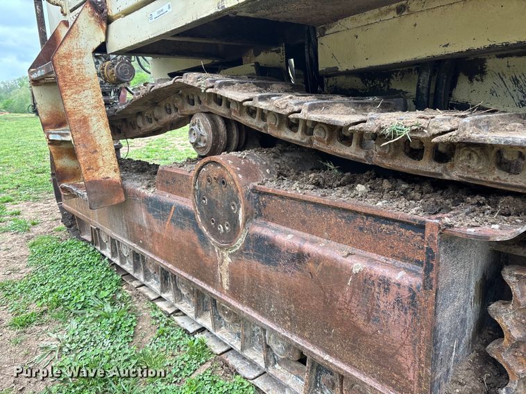 image for item EO4183 1990 Ingersoll Rand ECM690/YH100 drilling rig