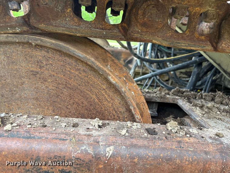 image for item EO4183 1990 Ingersoll Rand ECM690/YH100 drilling rig