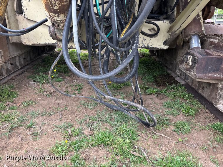 image for item EO4183 1990 Ingersoll Rand ECM690/YH100 drilling rig