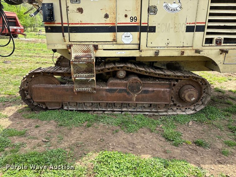 image for item EO4183 1990 Ingersoll Rand ECM690/YH100 drilling rig