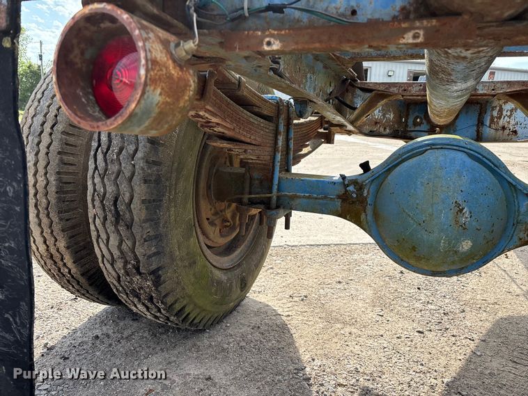 image for item EO4203 1981 Shop Built pole trailer