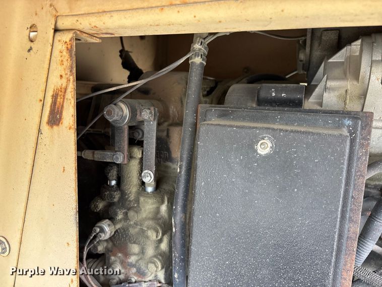 image for item EO4205 1981 Case M4K forklift