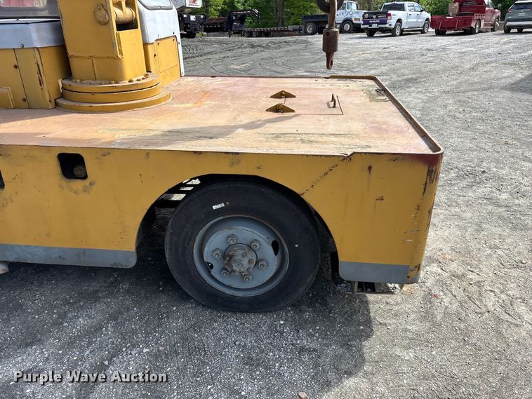 image for item EO4206 Drott 85RM2 crane