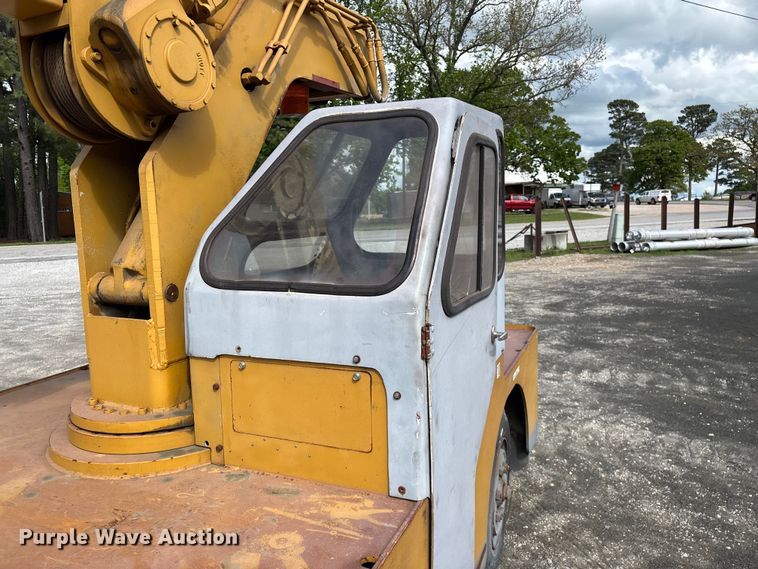 image for item EO4206 Drott 85RM2 crane