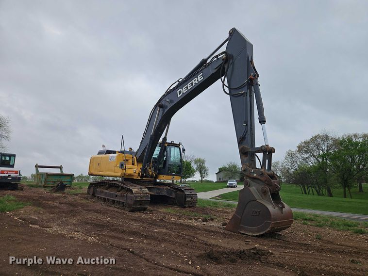image for item EO7245 2013 John Deere 350G LC excavator