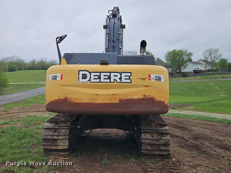 image for item EO7245 2013 John Deere 350G LC excavator