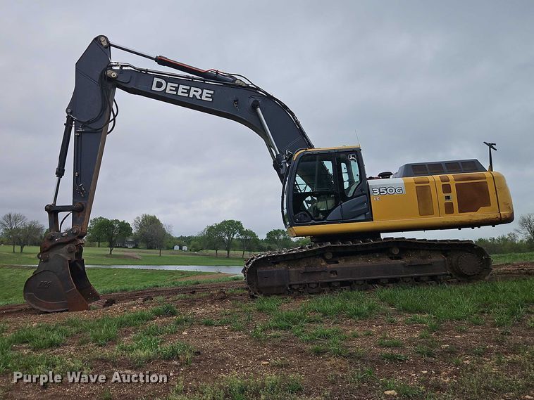 image for item EO7245 2013 John Deere 350G LC excavator