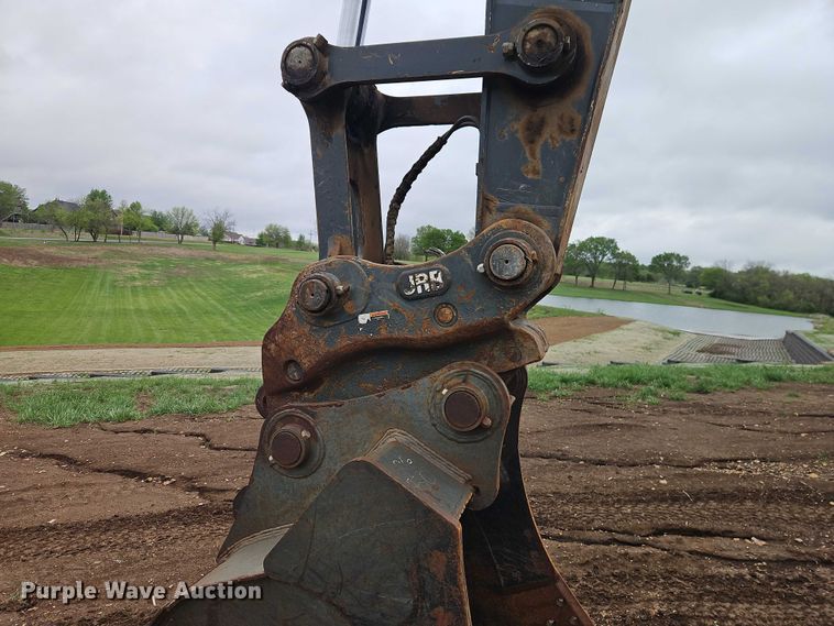 image for item EO7245 2013 John Deere 350G LC excavator