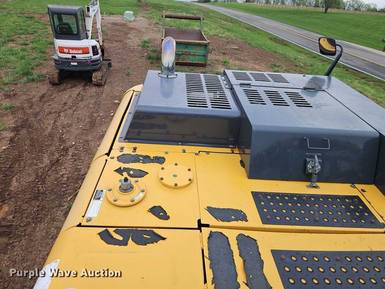 image for item EO7245 2013 John Deere 350G LC excavator