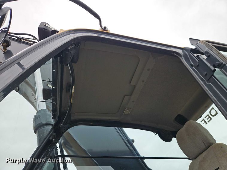 image for item EO7245 2013 John Deere 350G LC excavator