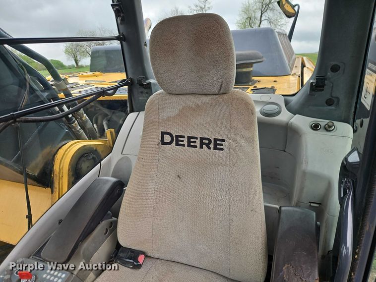 image for item EO7245 2013 John Deere 350G LC excavator