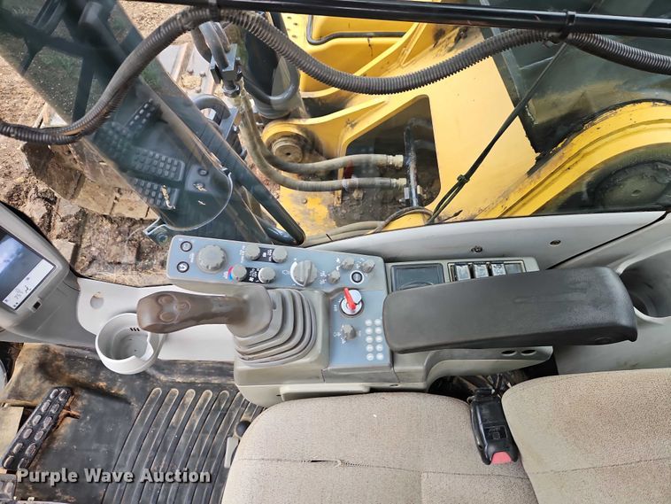 image for item EO7245 2013 John Deere 350G LC excavator