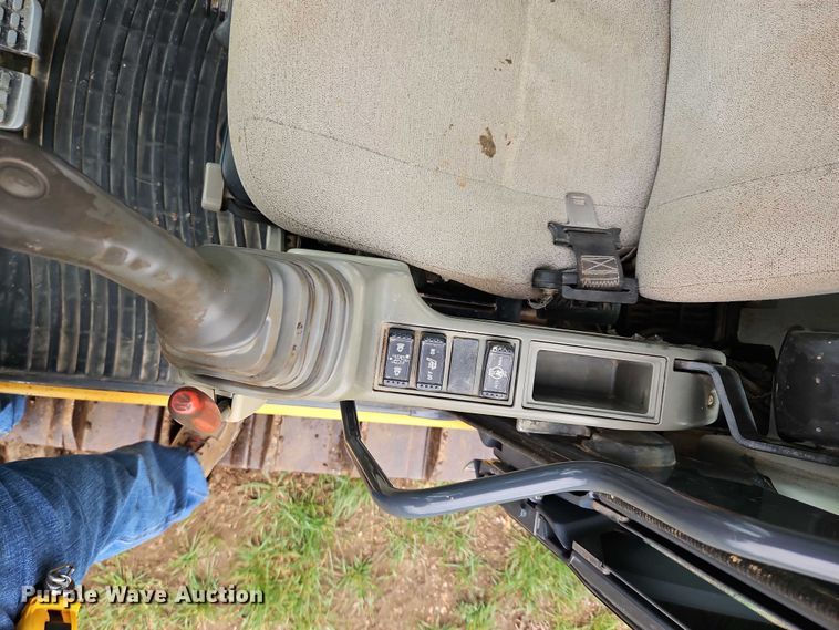 image for item EO7245 2013 John Deere 350G LC excavator