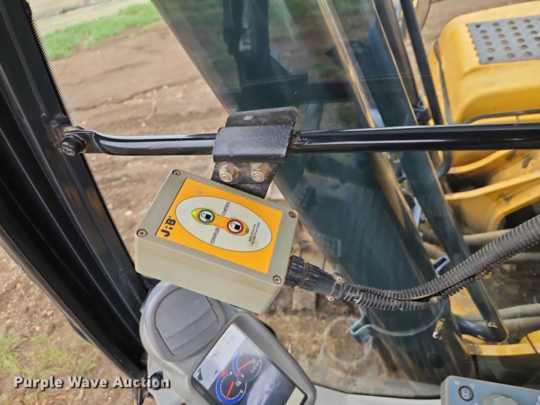 image for item EO7245 2013 John Deere 350G LC excavator